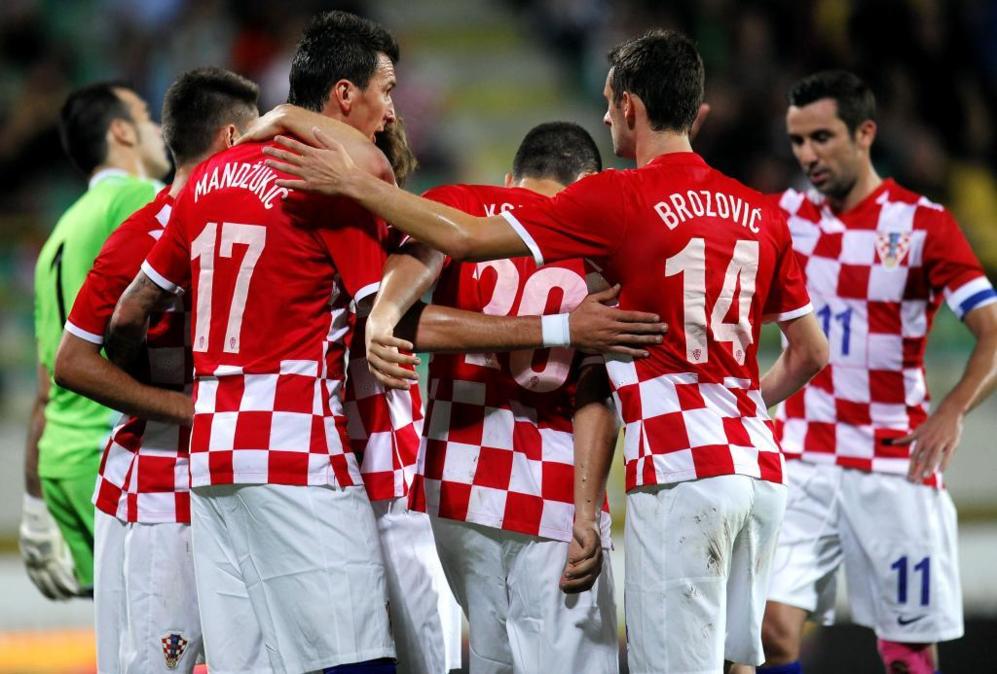 Adems, Croacia se impuso con comodidad a Chipre con un doblete de...