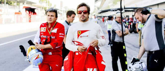 Alonso, en la pista.