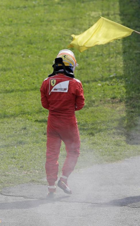 Alonso abandona en Monza.