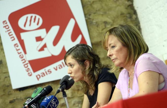 Marina Albiol y Marga Sanz, durante la rueda de prensa de este lunes.