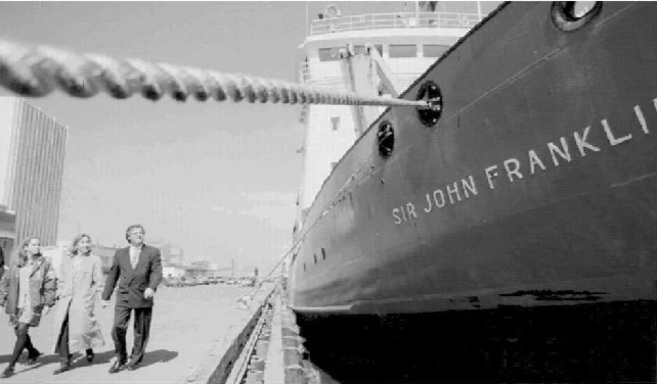 El barco canadiense Sir John Franklin.