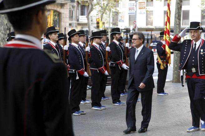 El 'president' Artur Mas en la ofrenda al monumento de...