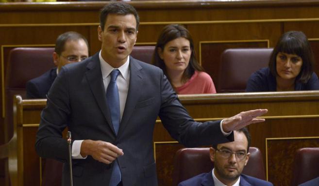 El secretario general del PSOE, Pedro Snchez. en una sesin de...