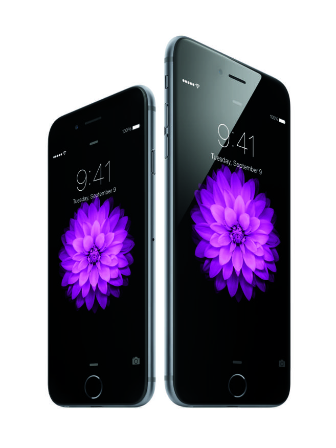 DOS 'SABORES'. El iPhone 6 y 6 Plus salen a la venta...