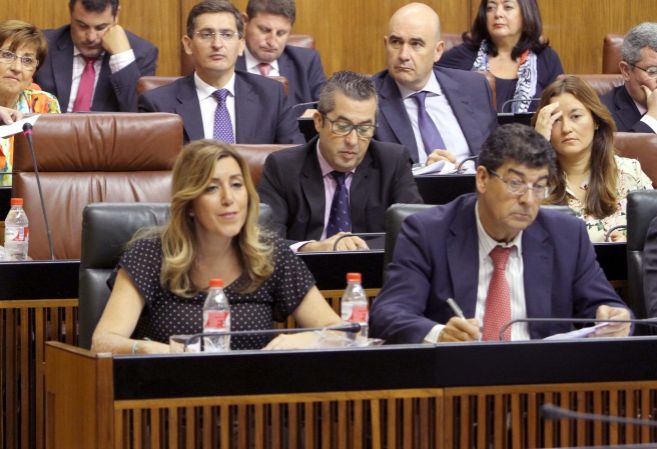 Susana Daz y Diego Valderas, este jueves en el Parlamento.