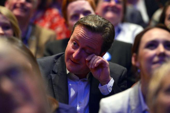 El premier David Cameron entre el pblico asistente al discurso,...