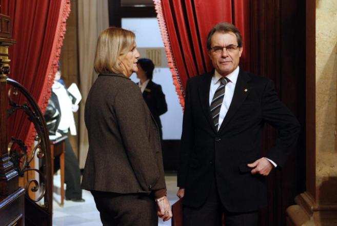 El president Artur Mas y Nria de Gispert en el  pleno de control al...