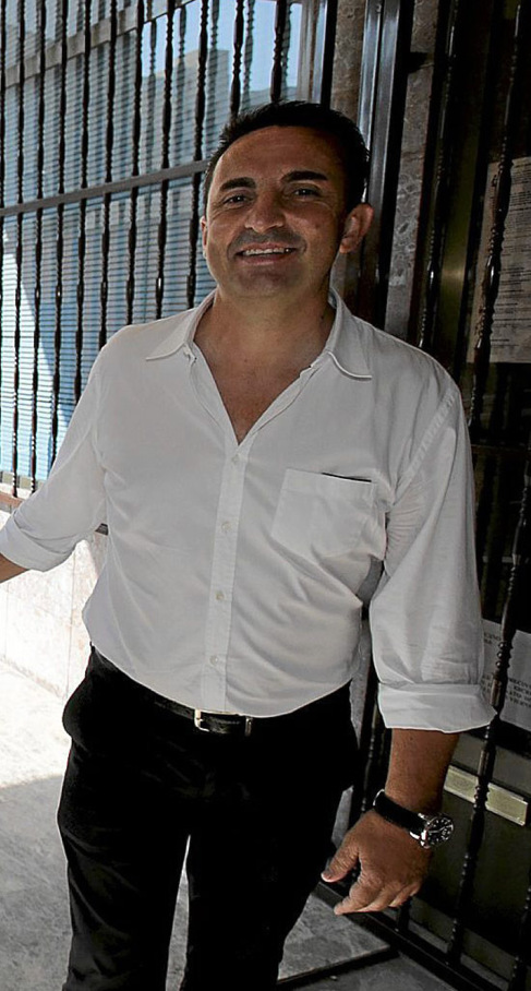 El alcalde de La Nuca, Bernab Cano.