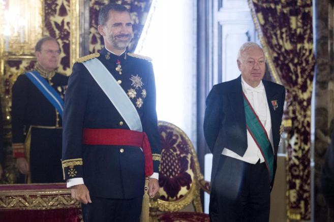 El Rey Felipe VI recibe las cartas credenciales de los nuevos...