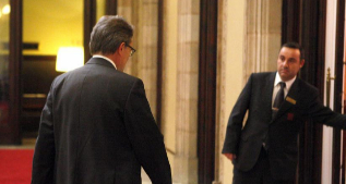 Artur Mas de camino a la sesin de control del Parlament.