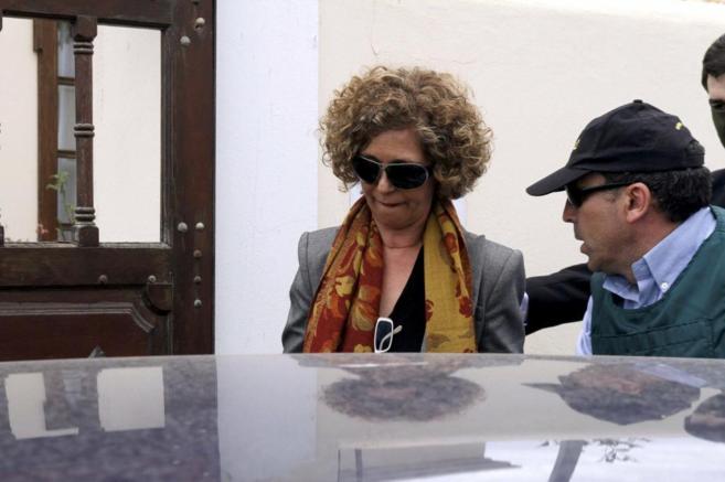María Isabel Denís, la ex alcaldesa de Arrecife de Lanzarote,...