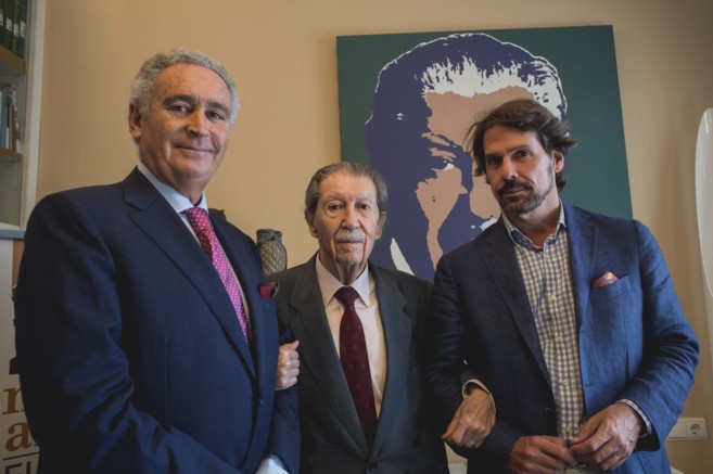 Antonio Pedraza, junto a Manuel Alcntara y Teodoro Len Gross.