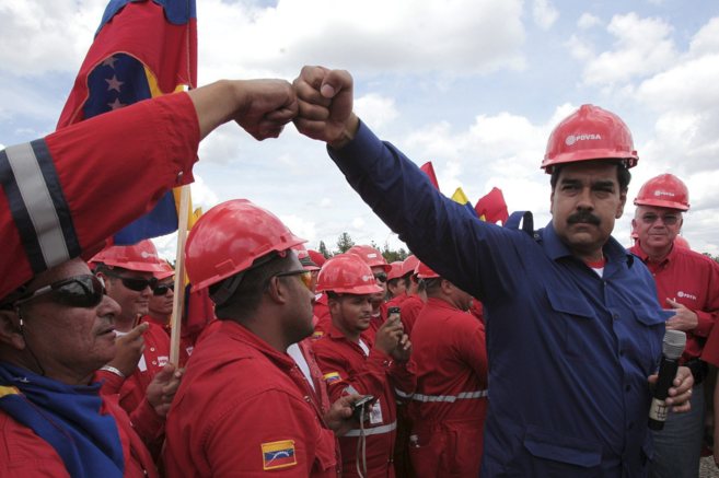 El presidente venezolano, Nicolás Maduro, durante una visita a una...