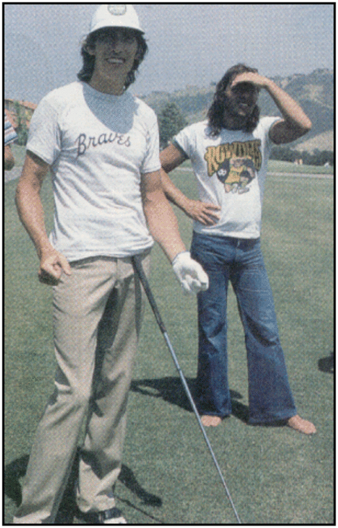 Waters y Gilmour, jugando al golf.