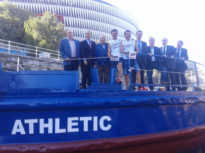 Representantes del Athletic, Jon Salvador, Javi Conde, Sabin Anuzita y...