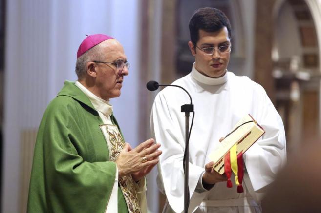 Carlos Osoro, durante su misa de despedida como arzobispo de Valencia,...