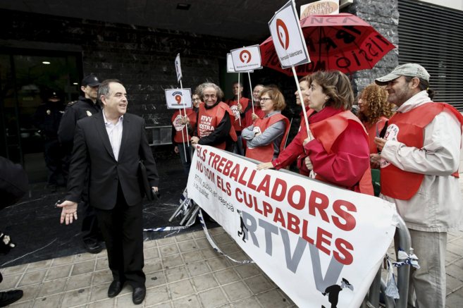 El ex directivo econmico, Ricardo Calatayud, a su salida del juzgado...