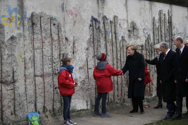 Merkel, este domingo, durante la conmemoracin de la cada del Muro...
