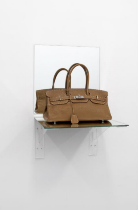 Jeff Koons. 'Birkin Bag Brown (Shelf)', 2014.Bolso donado por...