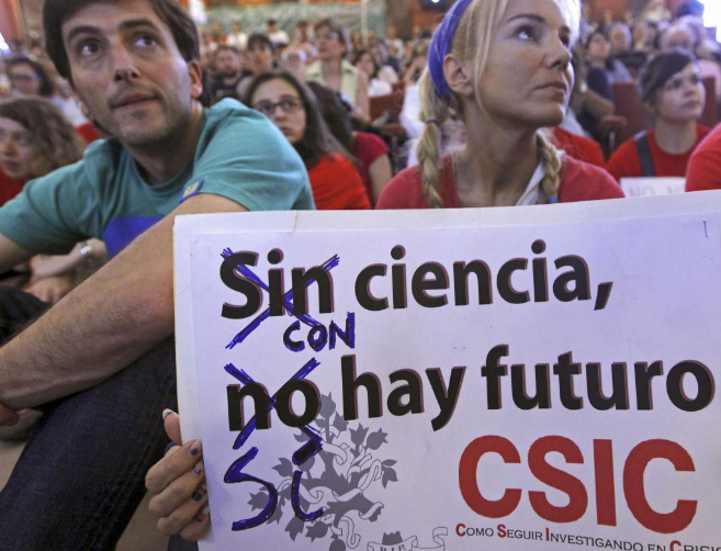 Científicos y tecnólogos durante una manifestación del CSIC. Foto...