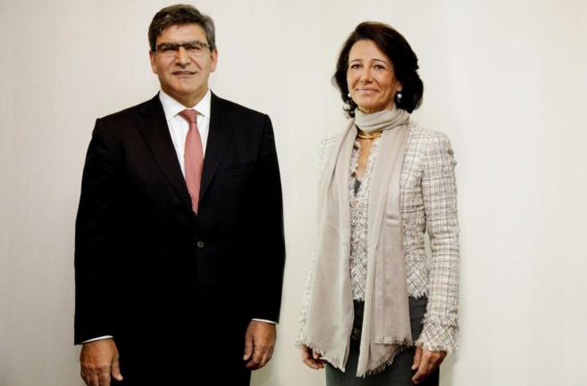 José Antonio Álvarez junto a Ana Patricia Botín.