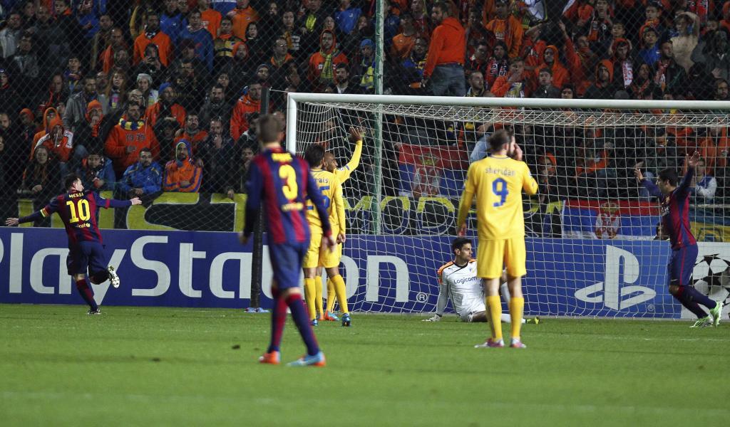 Messi festeja su primer gol ante el Apoel.