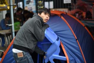 Joshua Wong, en su tienda de campaa.