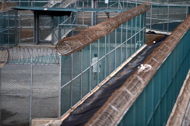 Imagen del patio de la carcel de Guantnamo.