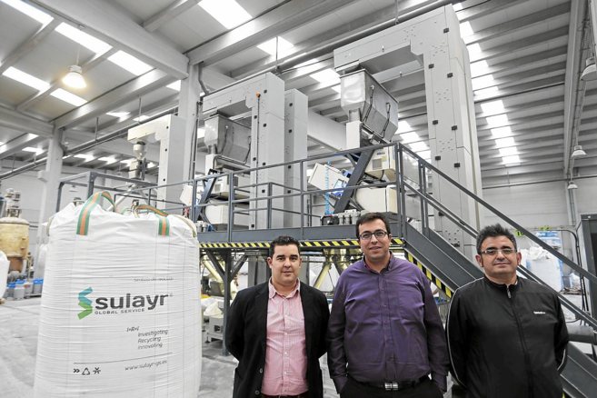 Sulayr Global Service, en el Valle del Zalabí de Granada, se dedica...