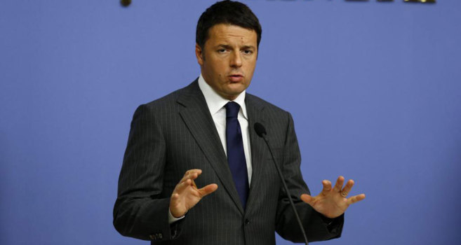 El primer ministro italiano se dirige a los medios de comunicacin...