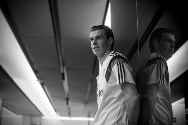 Gareth Bale posa para EL MUNDO, en la residencia de jugadores del Real...
