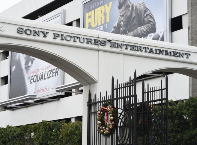 Entrada a las instalaciones de Sony Pictures en Hollywood.