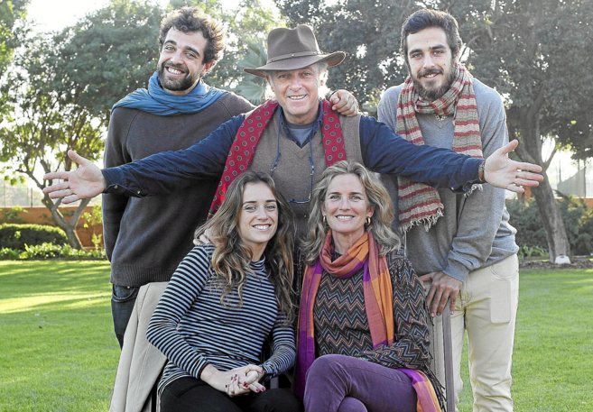 Jos Manuel Soto Y Sus Hijos Juntos Sobre El Escenario Con Soto Family 