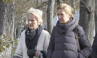 La Infanta Cristina y su suegra.