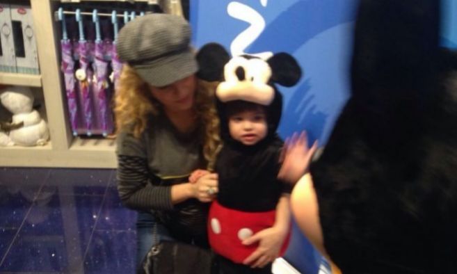 Shakira y su hijo Milan en noviembre en la inauguracin de la nueva...