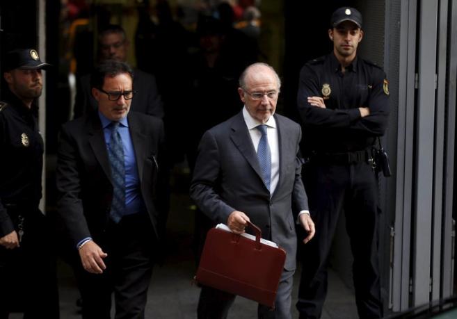 Rodrigo Rato, ex presidente de Caja Madrid, saliendo de la Audiencia...