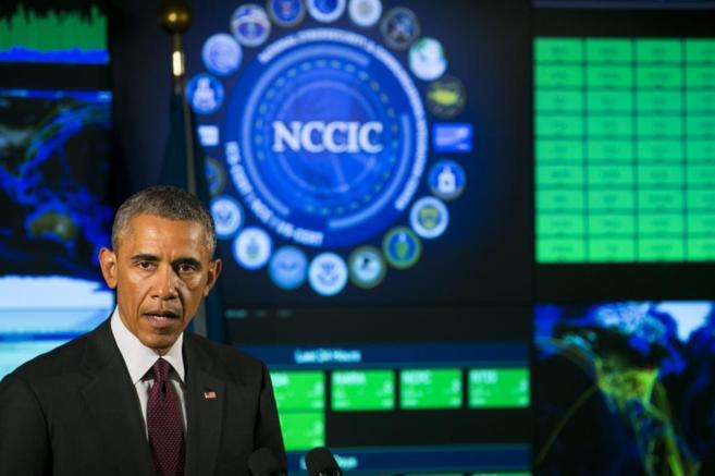 Obama pronuncia un discurso en el Centro Nacional de Integracin de...