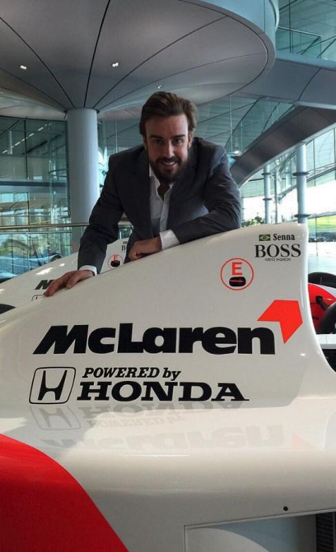 Alonso, durante la presentacin con McLaren.