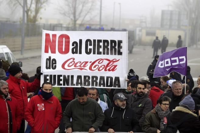 Protestas de los trabajadores de Coca-Cola de la planta de Madrid.