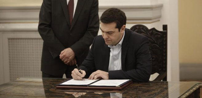 Alexis Tsipras jura como nuevo primer ministro griego.