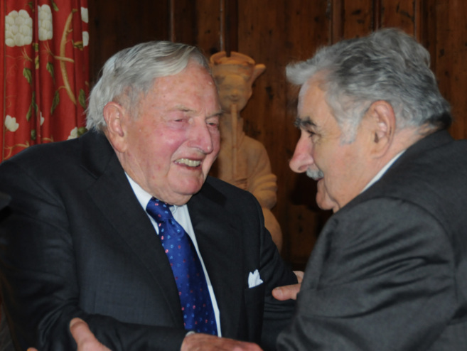 Rockefeller con Mujica en septiembre de 2013.