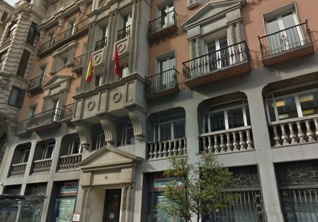Fachada del edificio que alberga la sede del Instituto Madrileo de...