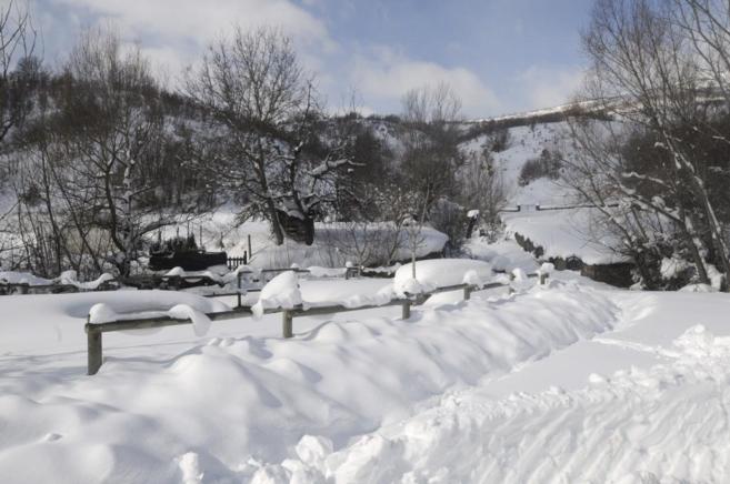 Paisaje nevado en Viayo (Len) donde ha afectado el temporal de...