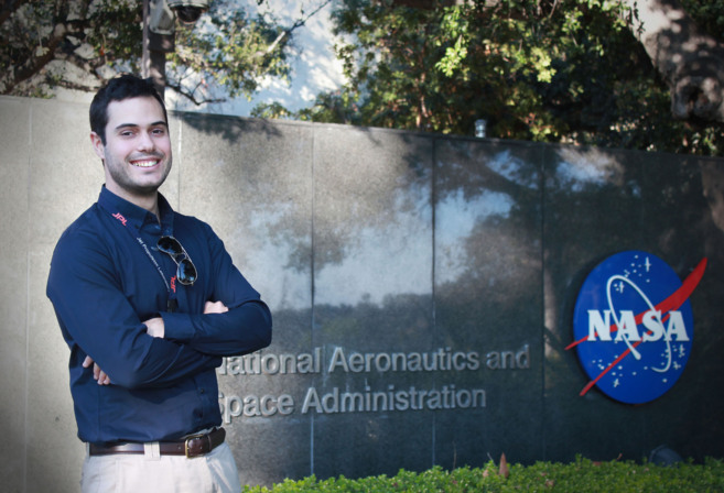 Jordi Paredes, en el Jet Propulsion Laboratory de la NASA, en Pasadena...