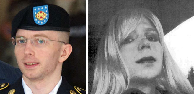 Chelsea Manning antes de iniciar su cambio de gnero (i) y tras...
