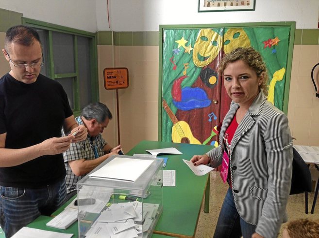Marta Martn vota en las pasadas elecciones europeas.
