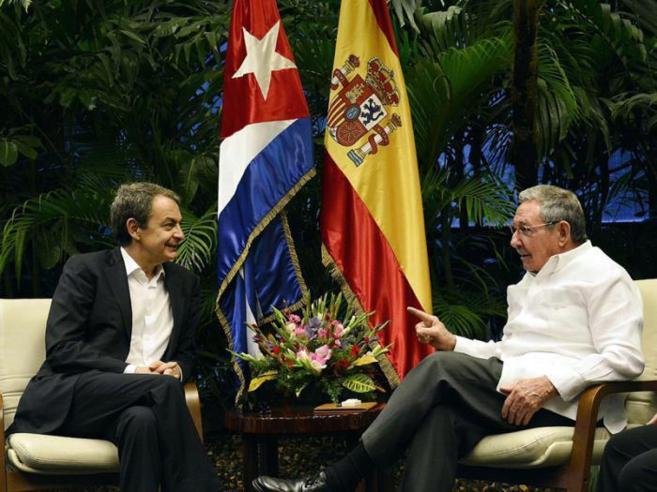 Jos Luis Rodrguez Zapatero y Ral Castro, en su encuentro en La...