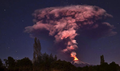 Erupcin del volcn Villarrica esta madrugada.