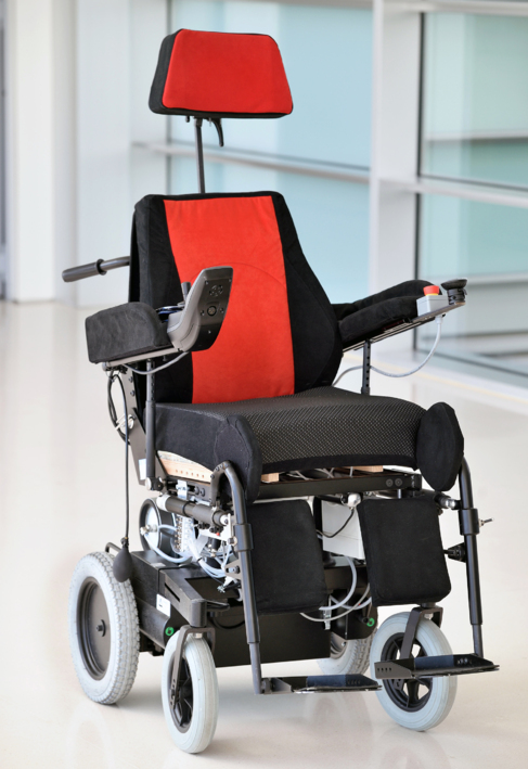 La silla de ruedas con el textil inteligente.