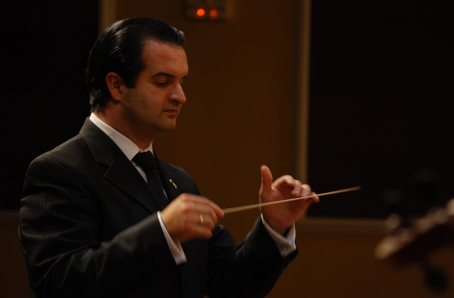 El director de orquesta Juan Paulo Gmez.